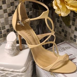 Schutz nude patent leather heels